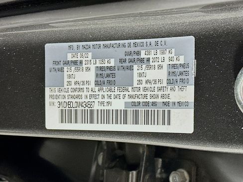 Used 2022 MAZDA CX-30 AWD 2.5 S w/ Premium Package image 12