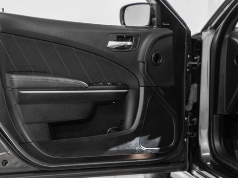 Certified 2022 Dodge Charger Scat Pack w/ Harman/Kardon Audio Group image 43