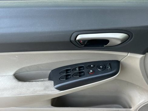 Used 2011 Honda Civic LX image 10