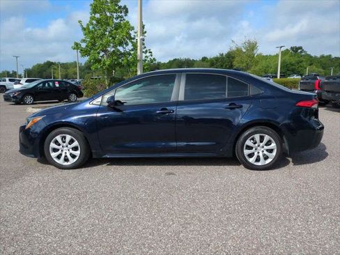 Certified 2024 Toyota Corolla LE FWD image 3