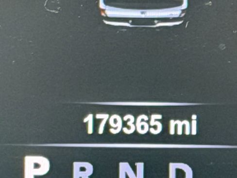 Used 2018 RAM 2500 Laramie w/ Off Road Package image 11