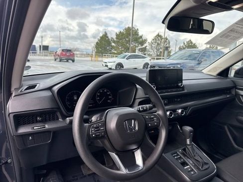 Used 2024 Honda CR-V EX image 17