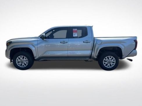 New 2026 Toyota Tacoma SR5 AWD/4WD image 2