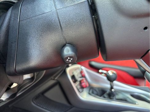 Used 2015 Dodge Challenger SRT Hellcat image 21