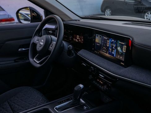 New 2026 Nissan Kicks SV FWD image 20