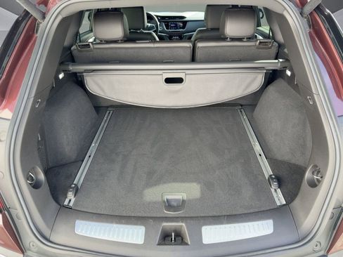 Certified 2022 Cadillac XT5 Premium Luxury w/ LPO, Floor Liner Package image 33