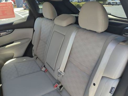 Certified 2020 Nissan Rogue Sport SV FWD image 29