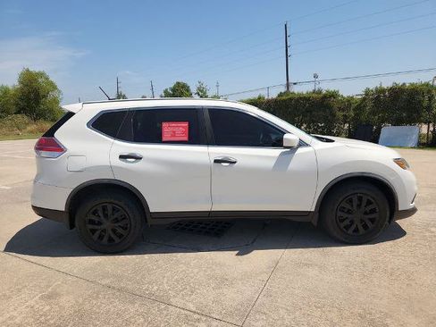 Certified 2016 Nissan Rogue S FWD image 4