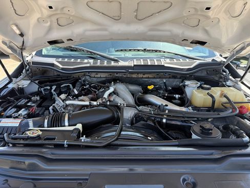Used 2021 Ford F250 XLT w/ XLT Premium Package AWD/4WD image 37