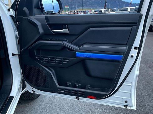 Used 2024 Toyota Tacoma TRD Off-Road image 25