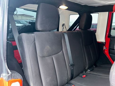 Used 2015 Jeep Wrangler Unlimited Sport w/ Quick Order Package 24S image 37