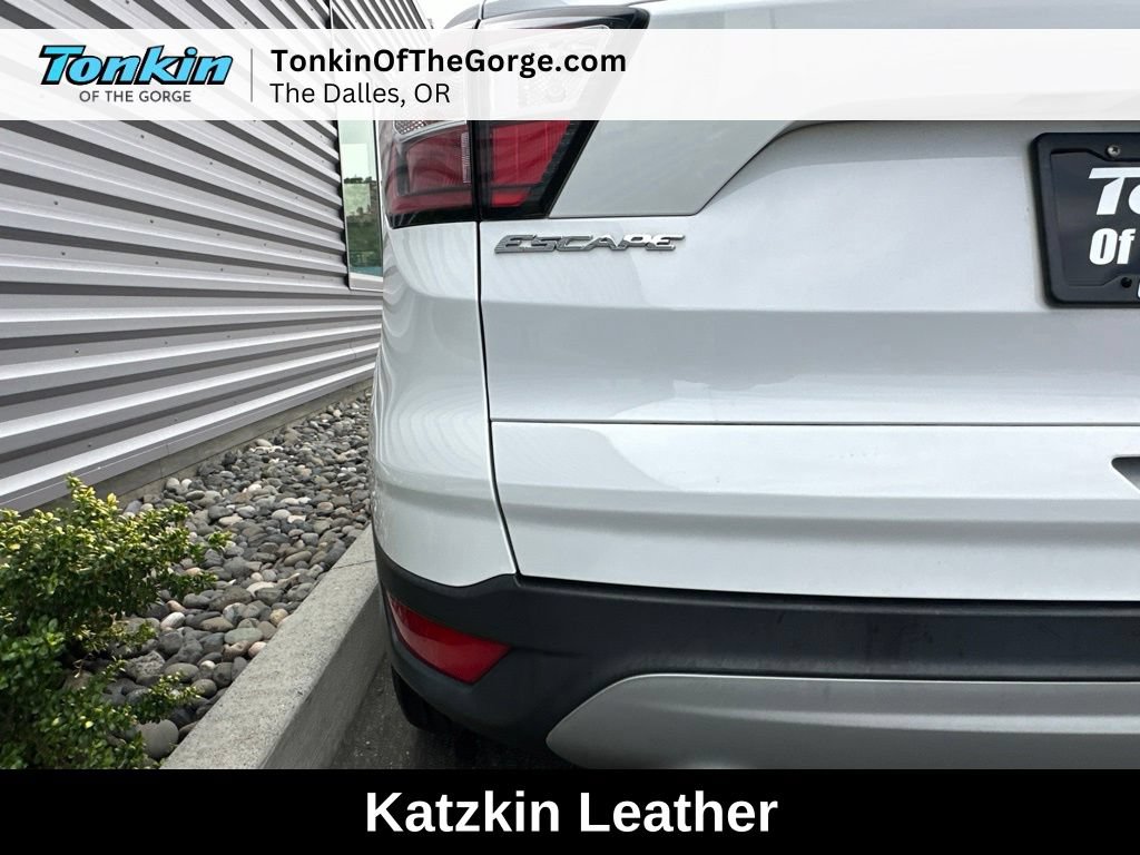 Used 2017 Ford Escape SE AWD/4WD image 28