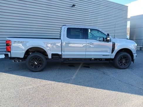 Used 2026 Ford F250 Lariat w/ Black Appearance Package image 2