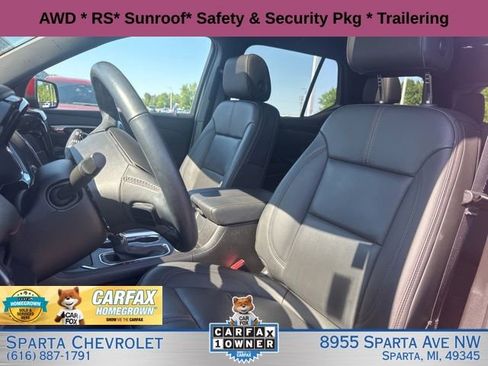 Used 2023 Chevrolet Traverse RS AWD/4WD image 16