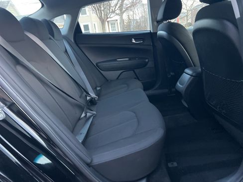 Used 2019 Kia Optima LX image 23