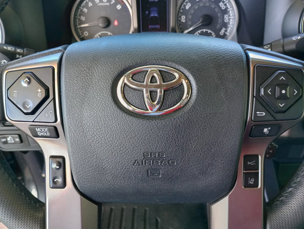 Used 2019 Toyota Tacoma SR5 AWD/4WD image 15
