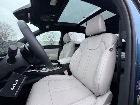 New 2026 Kia Sorento SX Prestige image 13
