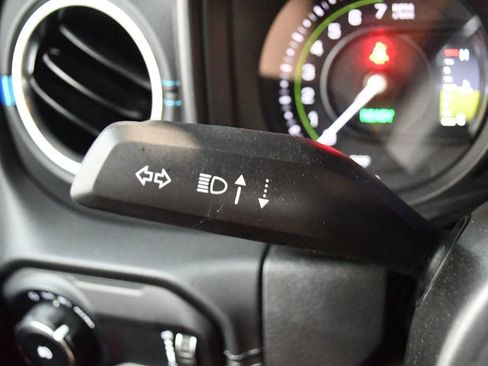 Used 2024 Jeep Wrangler High Altitude AWD/4WD image 72