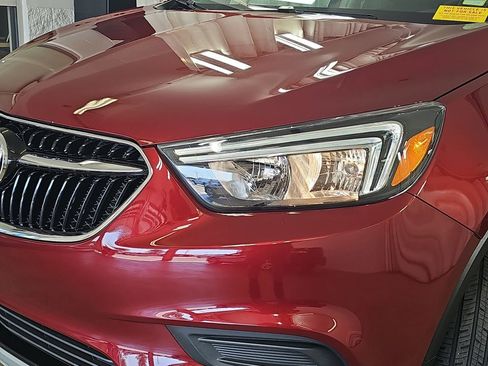 Used 2022 Buick Encore Preferred w/ Safety Package AWD/4WD image 35