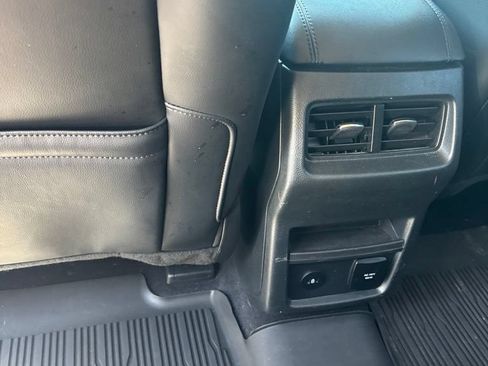 Used 2023 Ford Edge SEL w/ Convenience Package AWD/4WD image 10