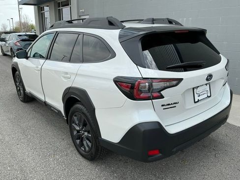 Certified 2025 Subaru Outback Onyx Edition AWD/4WD image 2