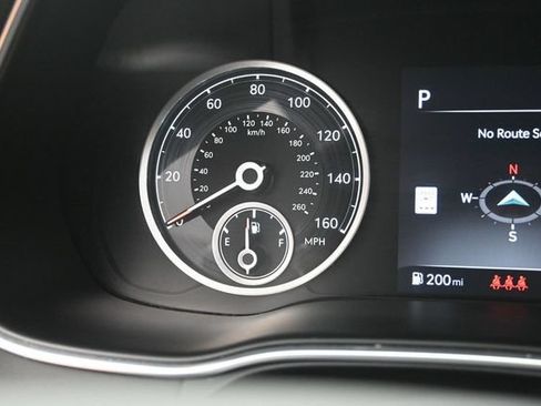 Used 2024 Genesis GV80 2.5T AWD/4WD image 26