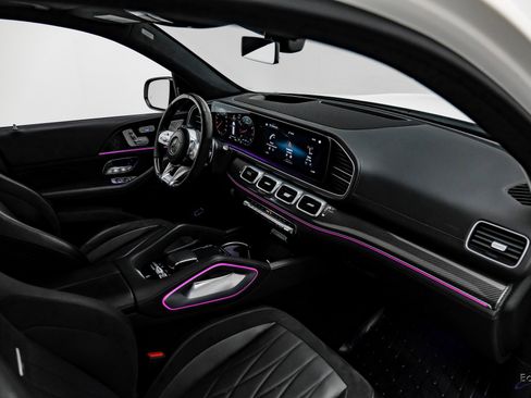 Used 2022 Mercedes-Benz GLS 63 AMG 4MATIC w/ Warmth & Comfort Package image 43