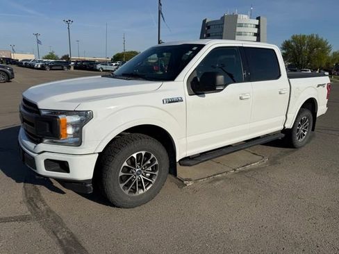 Used 2019 Ford F150 XLT w/ Equipment Group 302A Luxury AWD/4WD image 6