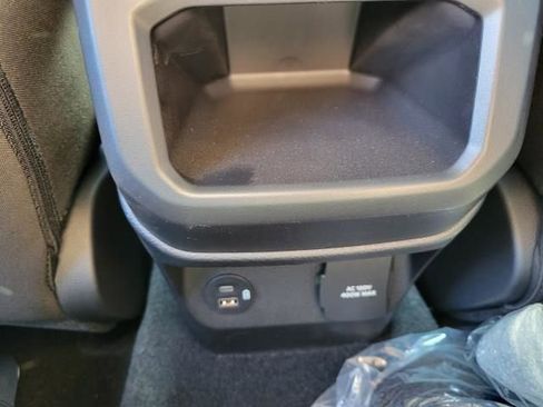 New 2025 Ford Ranger XLT image 16