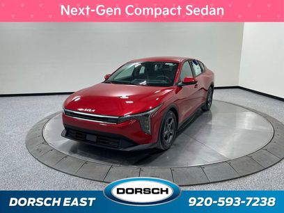 New 2025 Kia K4 LXS