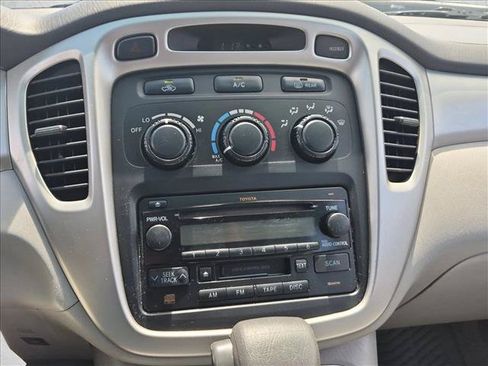 Used 2006 Toyota Highlander 2WD V6 image 9