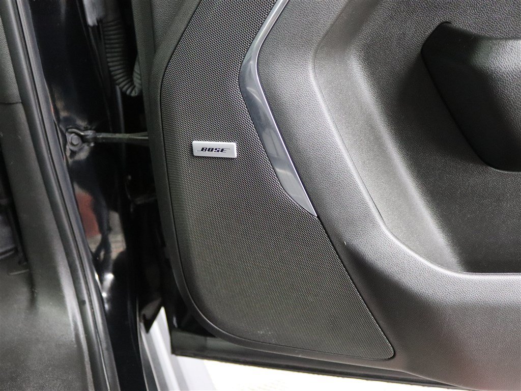 Used 2022 GMC Yukon AT4 AWD/4WD image 33