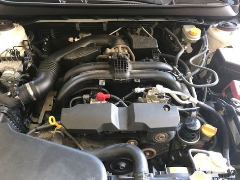 Used 2016 Subaru Legacy 2.5i Premium AWD/4WD image 11