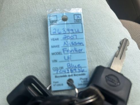 Used 2007 Nissan Frontier LE RWD image 17