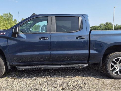 Used 2020 Chevrolet Silverado 1500 LT Trail Boss AWD/4WD image 5