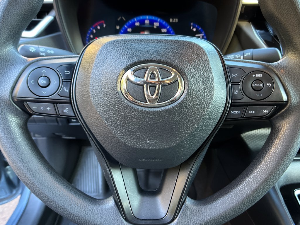 Used 2022 Toyota Corolla LE FWD image 14