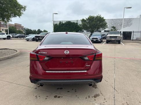 Used 2022 Nissan Altima 2.5 SR AWD/4WD image 6