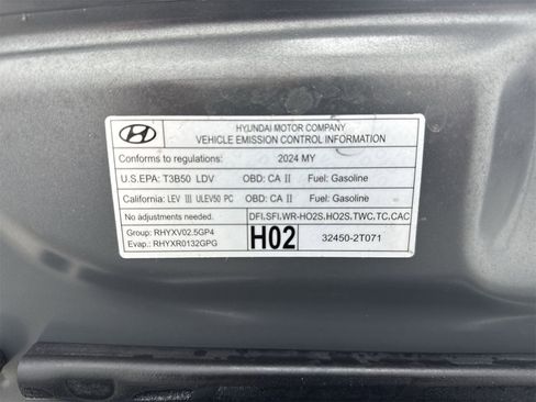 Used 2024 Genesis G70 2.5T image 48