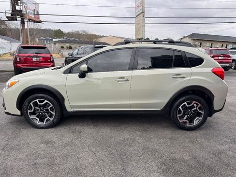Used 2017 Subaru Crosstrek 2.0i Premium w/ Popular Package #2 image 2