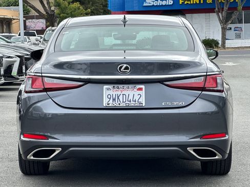 Certified 2025 Lexus ES 350 w/ Premium Package FWD image 5