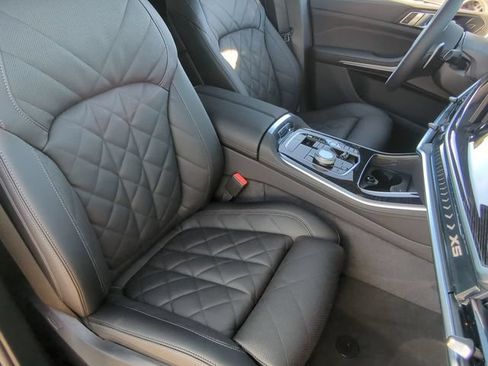 Used 2026 BMW X5 xDrive40i w/ Executive Package AWD/4WD image 11