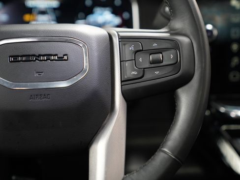 Used 2025 GMC Sierra 2500 Denali image 21