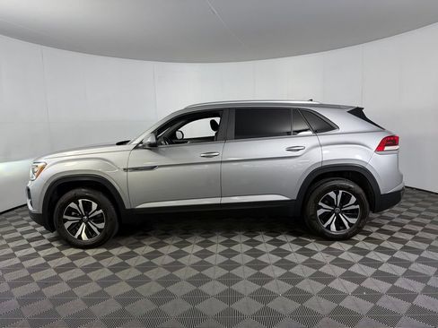 Used 2024 Volkswagen Atlas Cross Sport SE AWD/4WD image 11