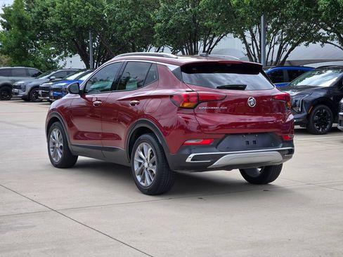 Used 2023 Buick Encore GX Essence w/ Advanced Technology Package FWD image 3