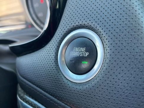 Used 2020 Cadillac XT5 Sportv image 23