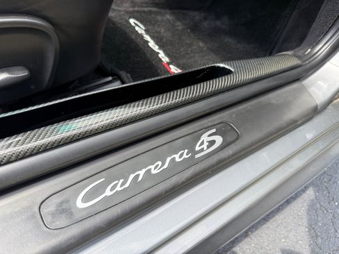 Used 2004 Porsche 911 Carrera 4S image 38