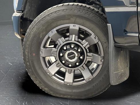 Used 2024 Ford F250 Lariat w/ Sport Appearance Package image 40