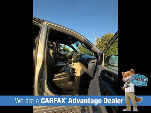 Used 2017 Dodge Grand Caravan SXT FWD image 20