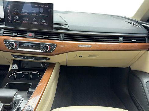Used 2022 Audi A5 2.0T Premium image 19