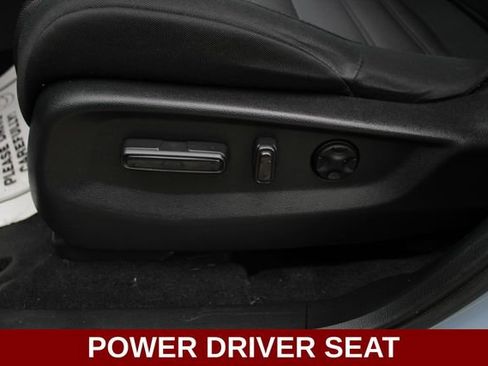 Used 2020 Honda CR-V EX image 3